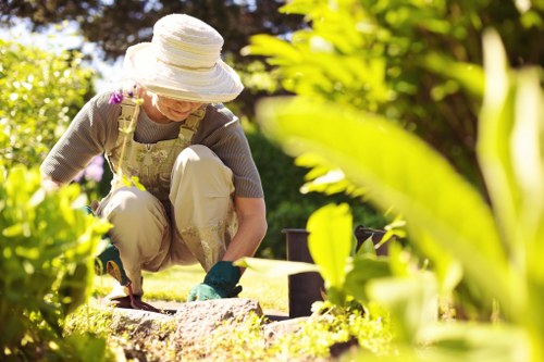 Gardeners Coulsdon safety and insurance overview