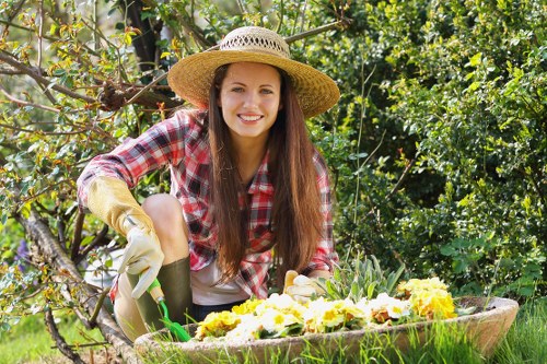 Seasonal gardening services in Coulsdon for planting and garden upkeep