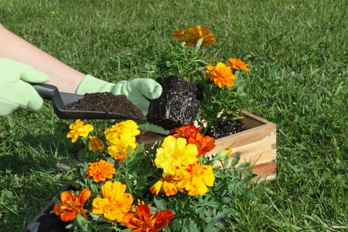 Governing law and service terms document for gardeners